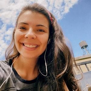 Meet your Posher, Fernanda